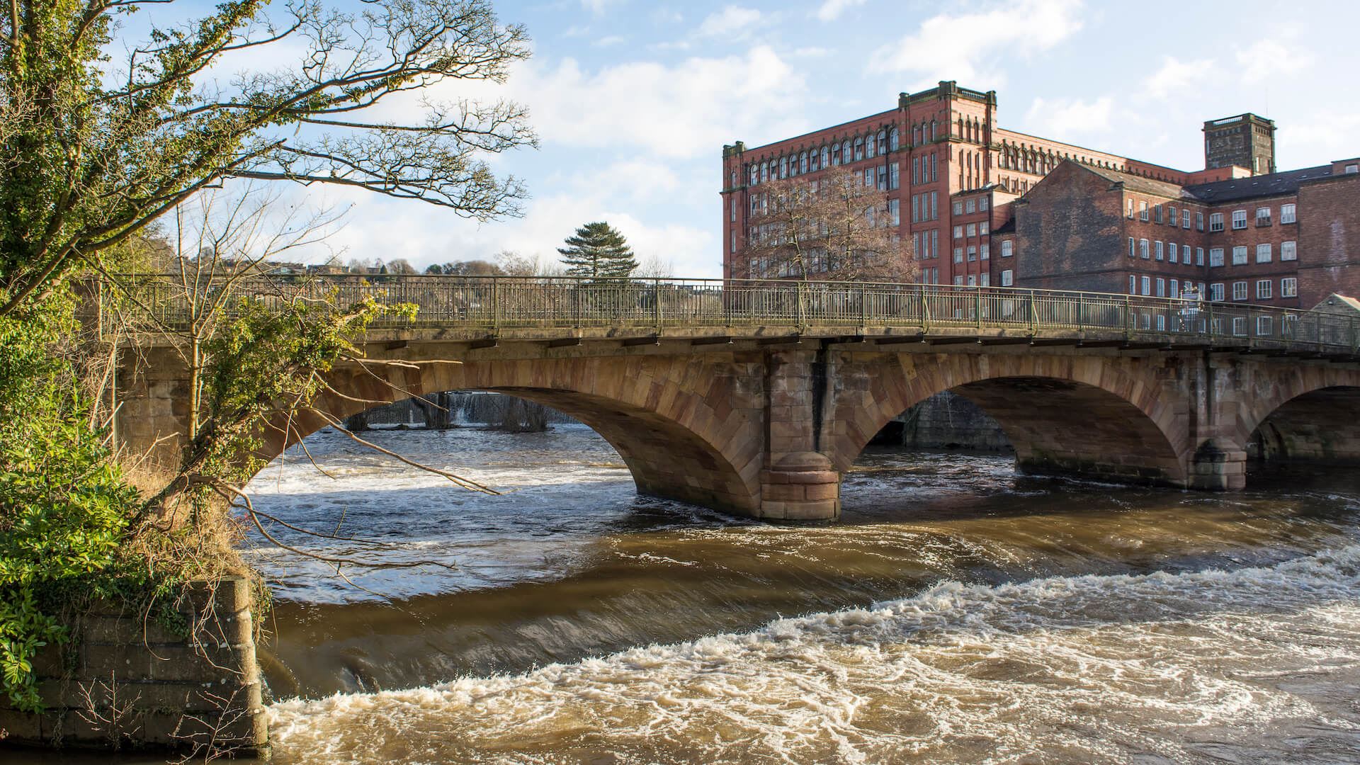 alt=Bridge At Derwent Valley Mills Derbyshire